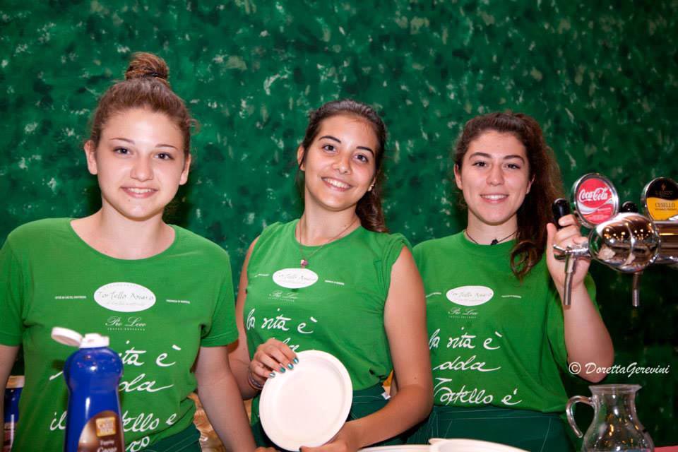 Le Ragazze Della Festa Del Tortello Amaro Mincio Dintorni